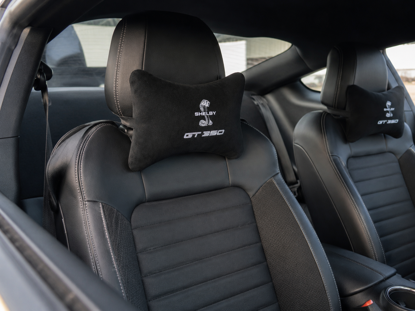 Shelby Velvet Neck Pillow, 2pcs ( GT350-GT500-Cobra )